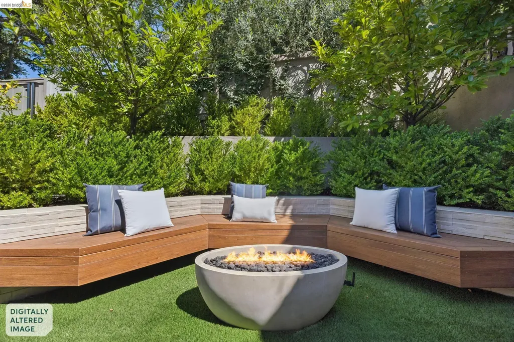 1426 Grand View Drive Berkeley CA 94705