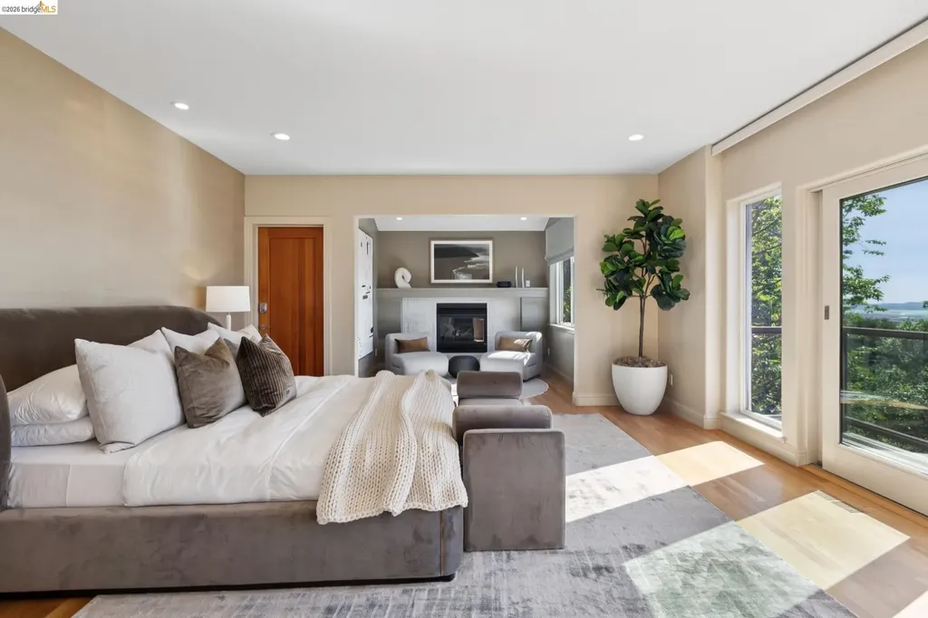 1426 Grand View Drive Berkeley CA 94705