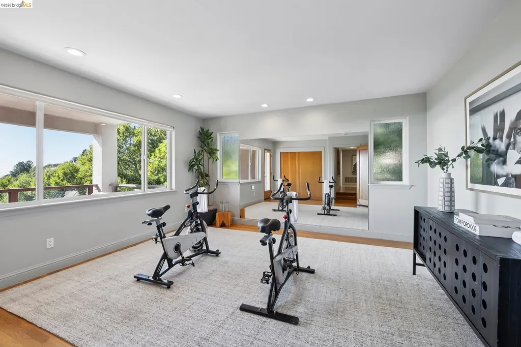 1426 Grand View Drive Berkeley CA 94705