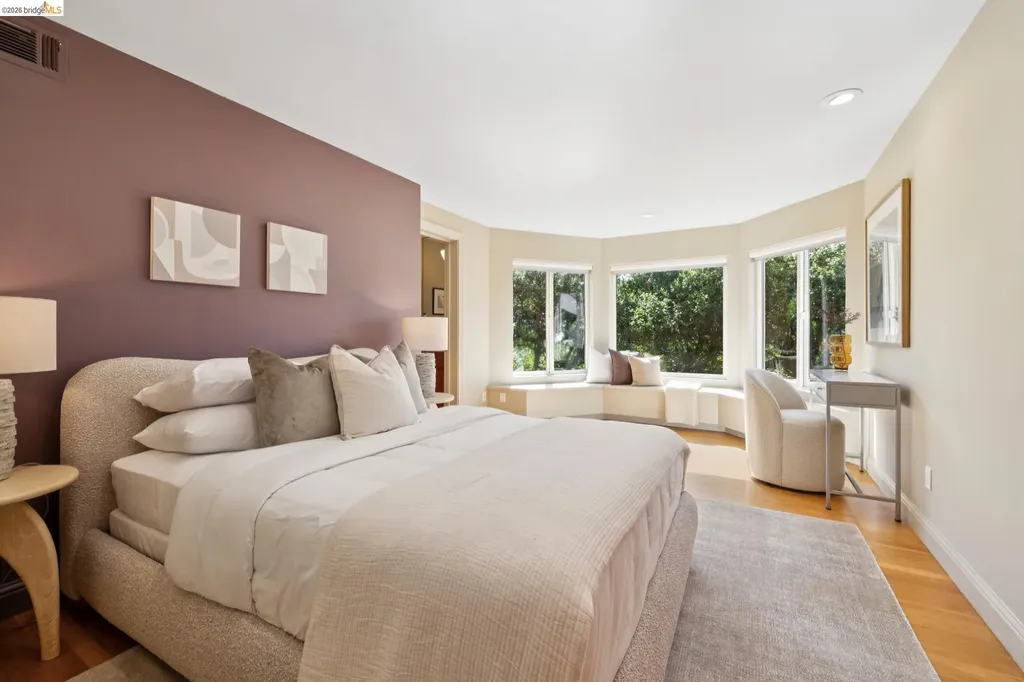 1426 Grand View Drive Berkeley CA 94705