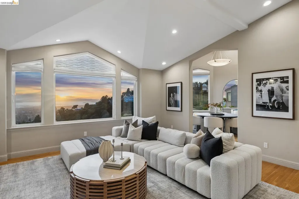 1426 Grand View Drive Berkeley CA 94705