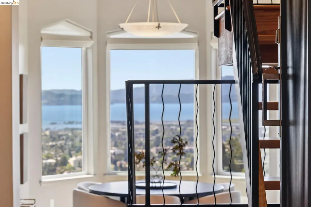 1426 Grand View Drive Berkeley CA 94705