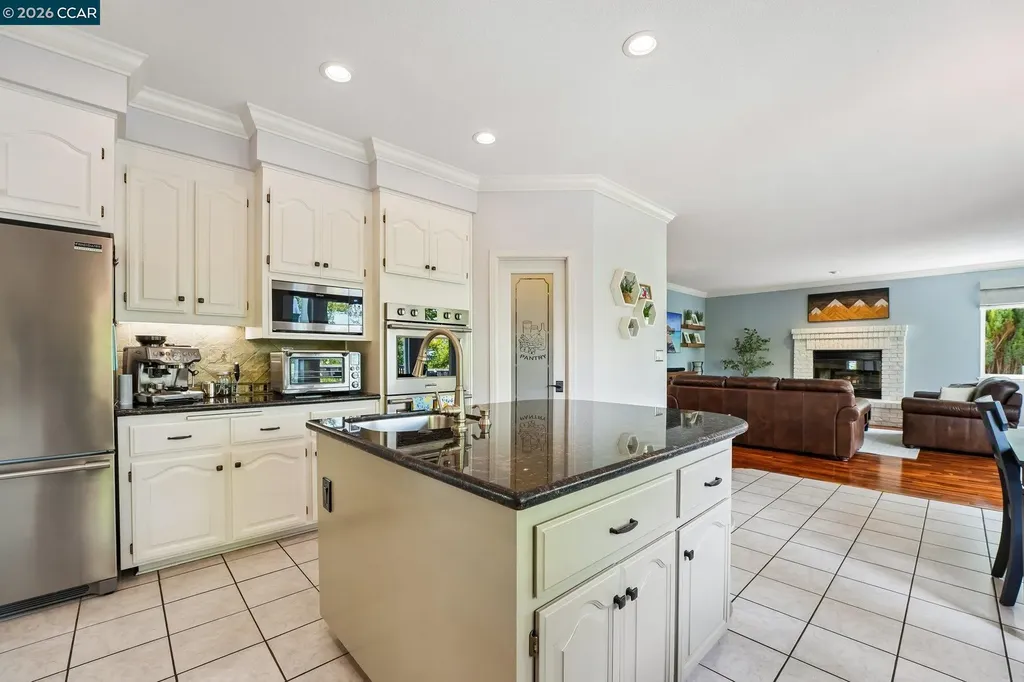 459 Obsidian Way Clayton CA 94517
