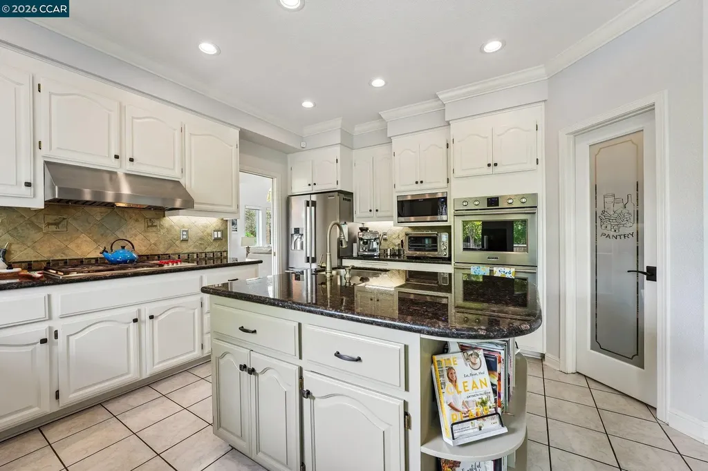 459 Obsidian Way Clayton CA 94517