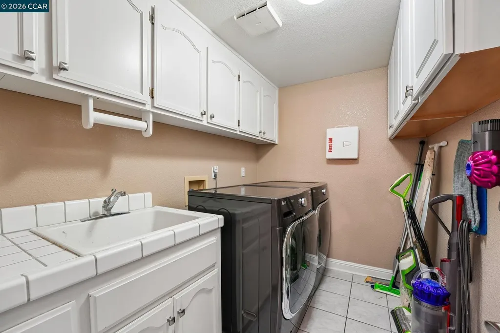 459 Obsidian Way Clayton CA 94517