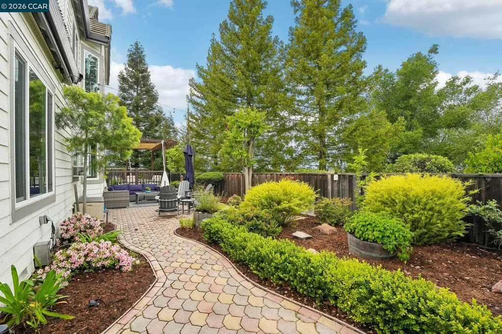 459 Obsidian Way Clayton CA 94517