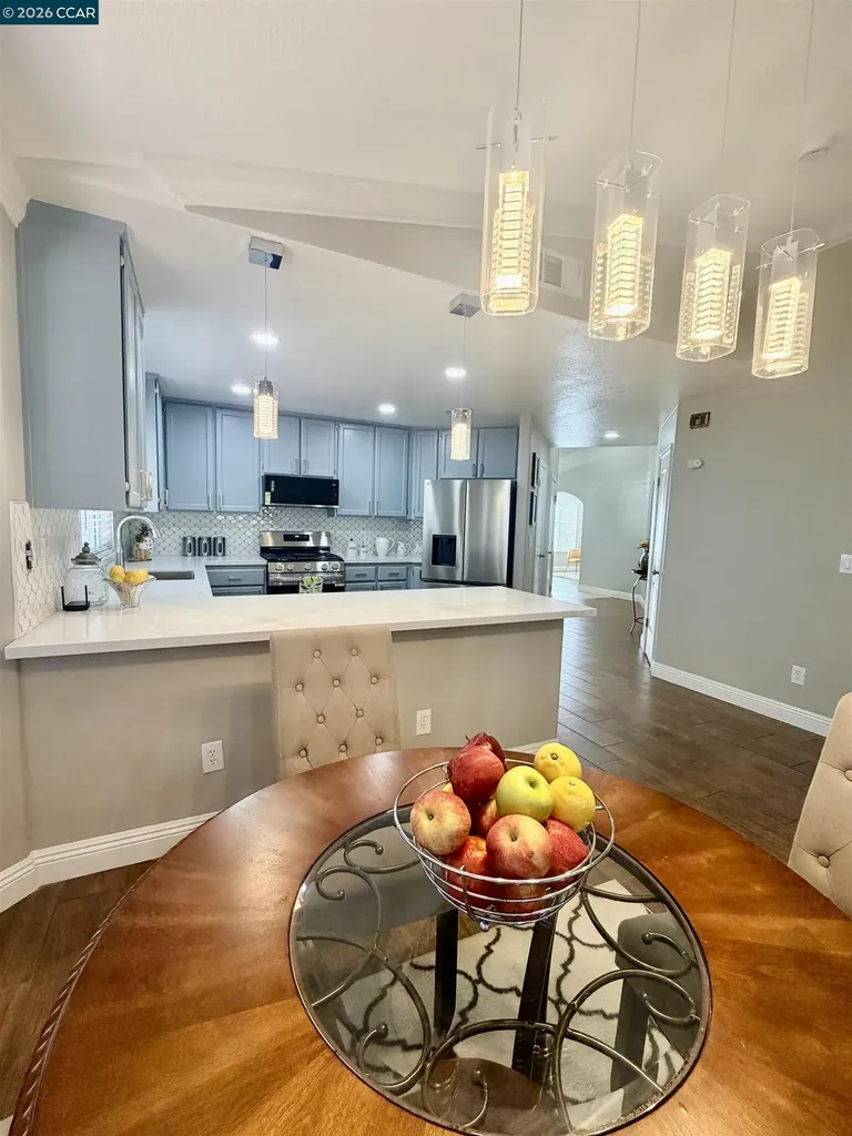 2163 Garnet Circle Vallejo CA 94591