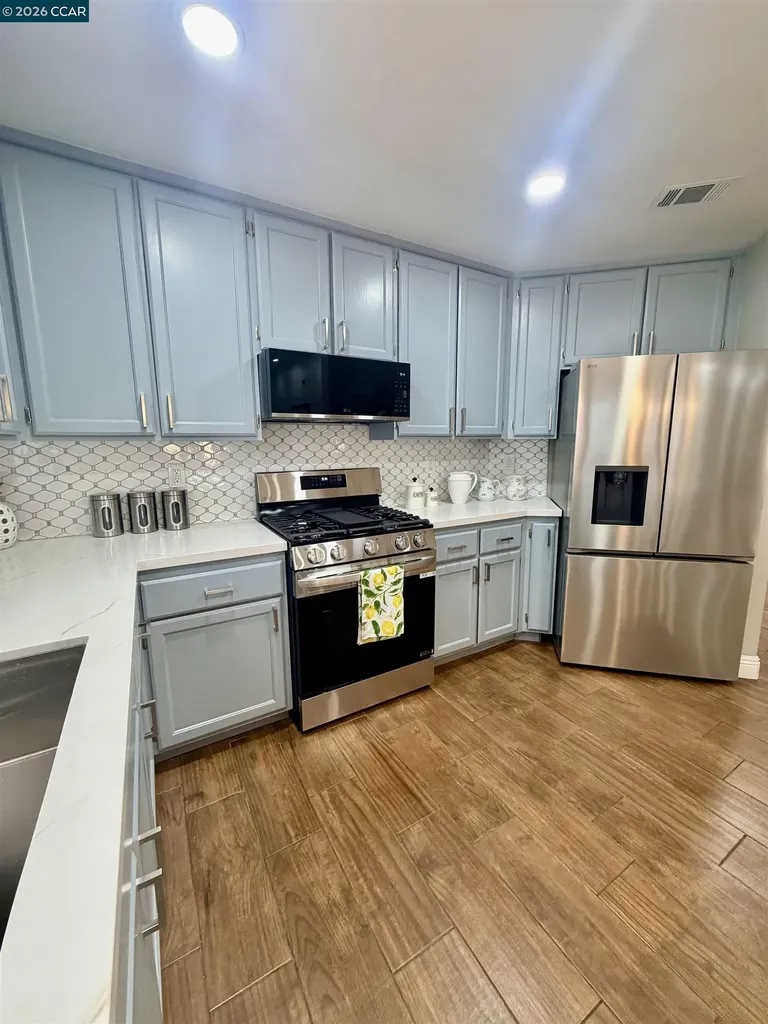 2163 Garnet Circle Vallejo CA 94591