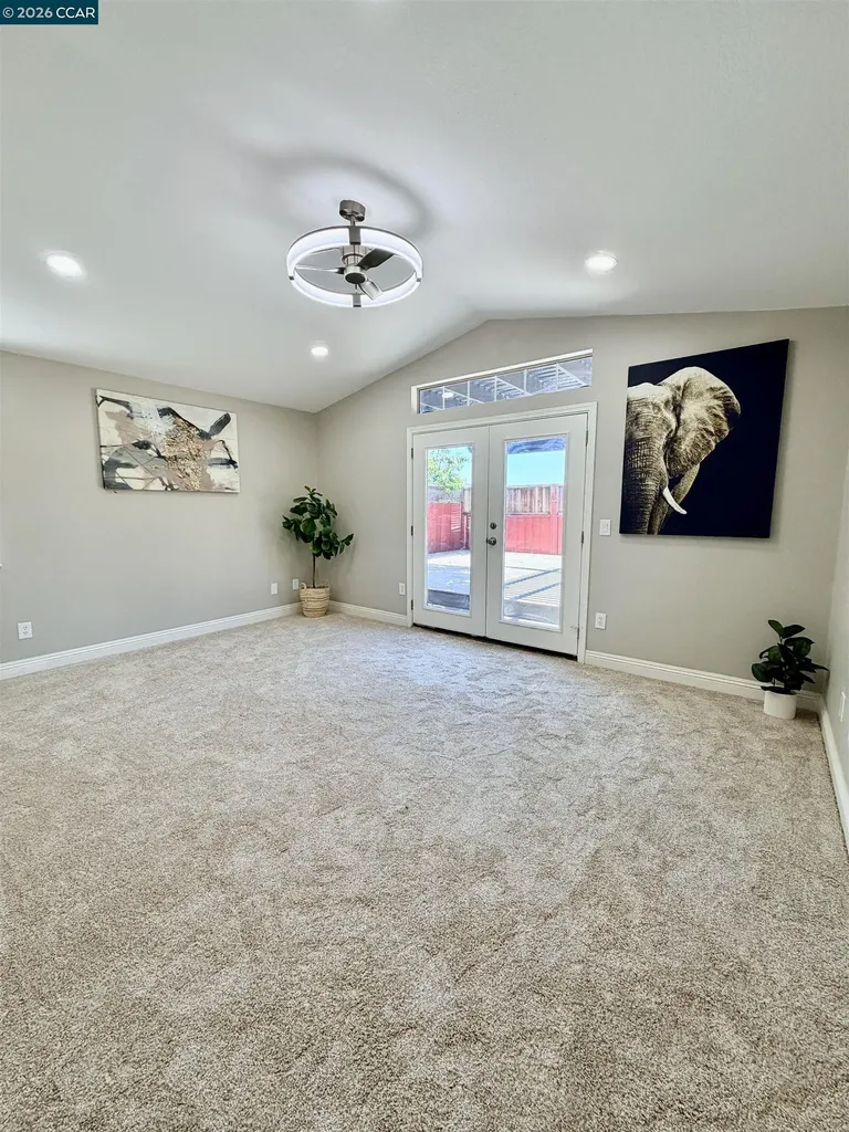 2163 Garnet Circle Vallejo CA 94591