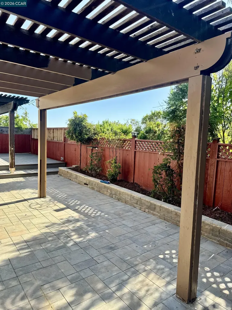 2163 Garnet Circle Vallejo CA 94591