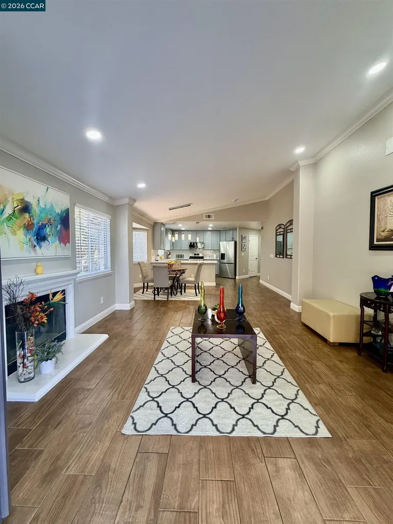 2163 Garnet Circle Vallejo CA 94591