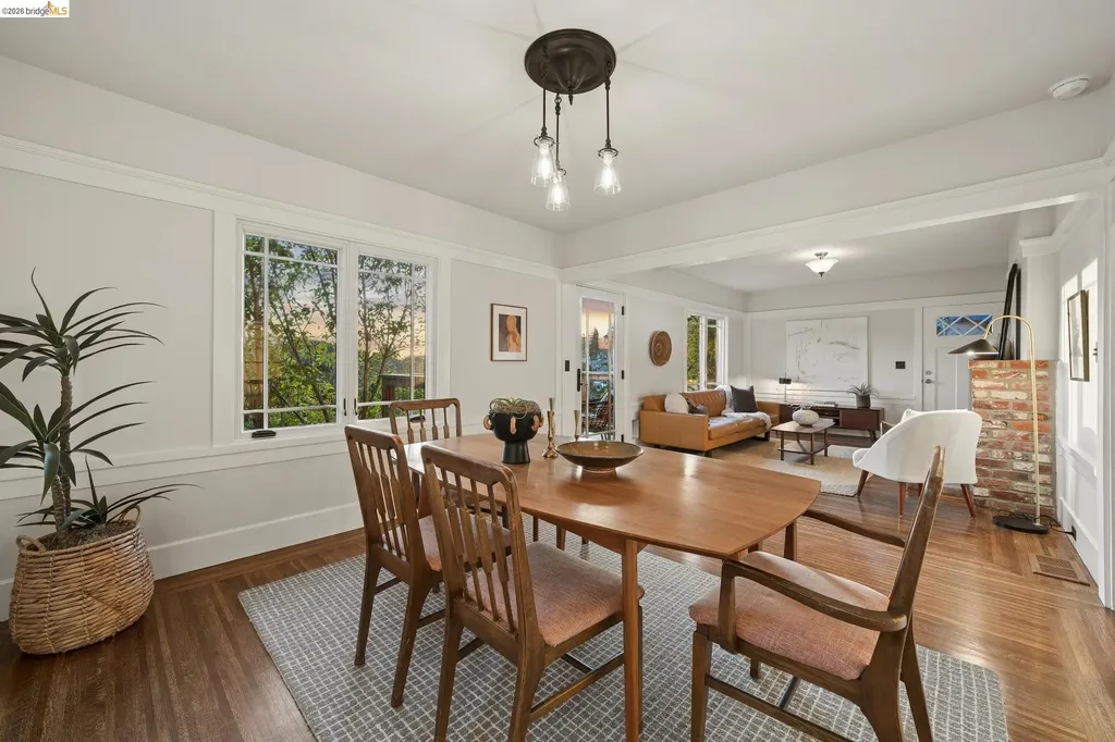 1016 Elbert Street Oakland CA 94602