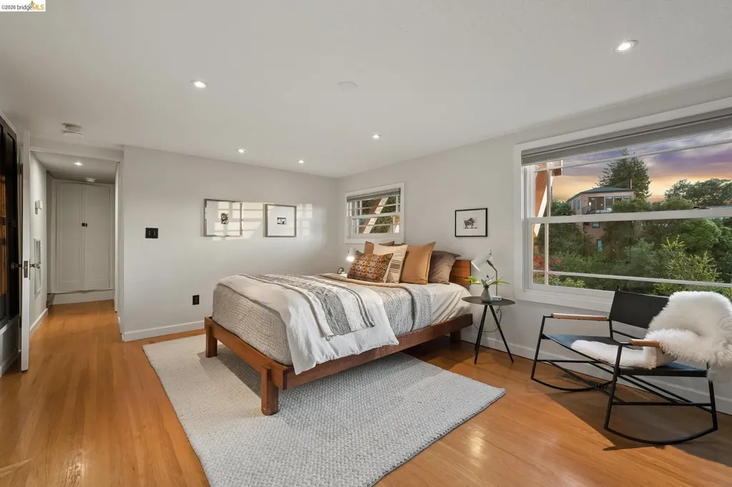 1016 Elbert Street Oakland CA 94602