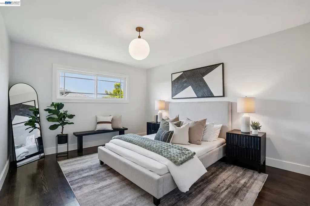 2917 Waterton Alameda CA 94501
