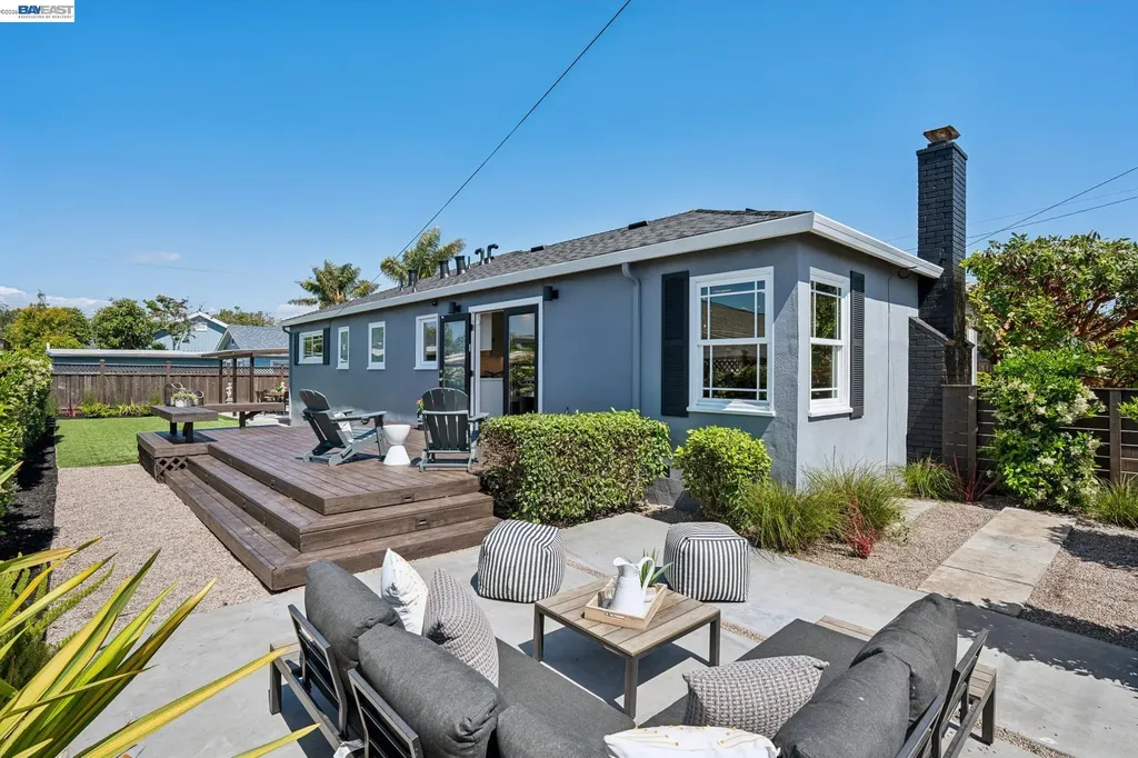 2917 Waterton Alameda CA 94501