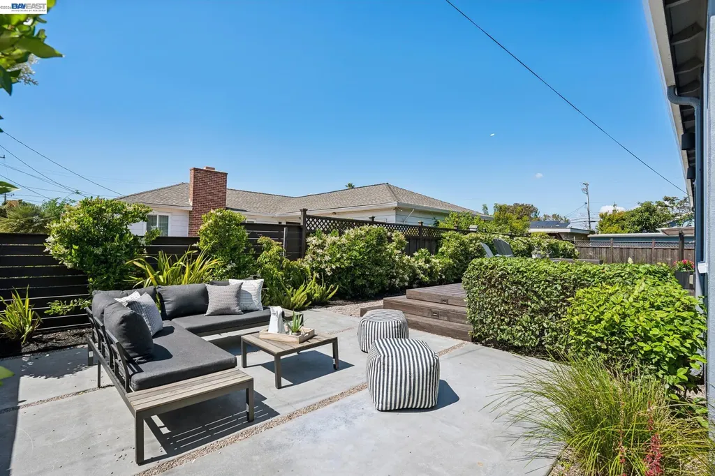 2917 Waterton Alameda CA 94501