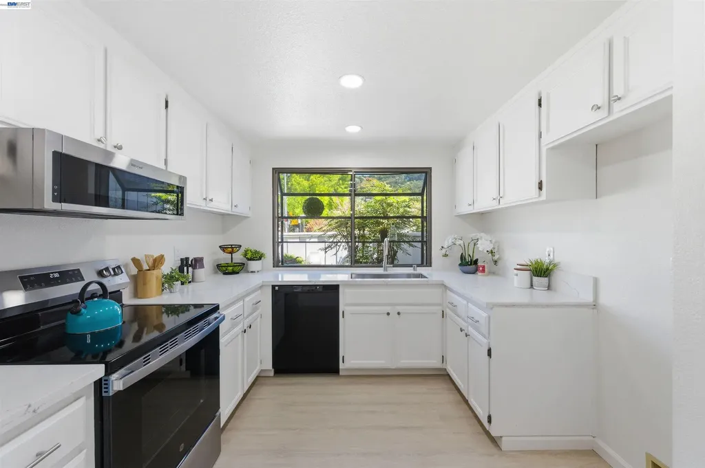 5311 San Simeon Place Castro Valley CA 94552