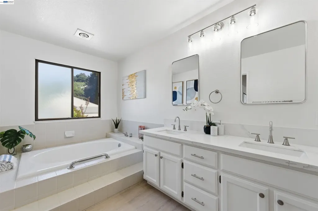 5311 San Simeon Place Castro Valley CA 94552