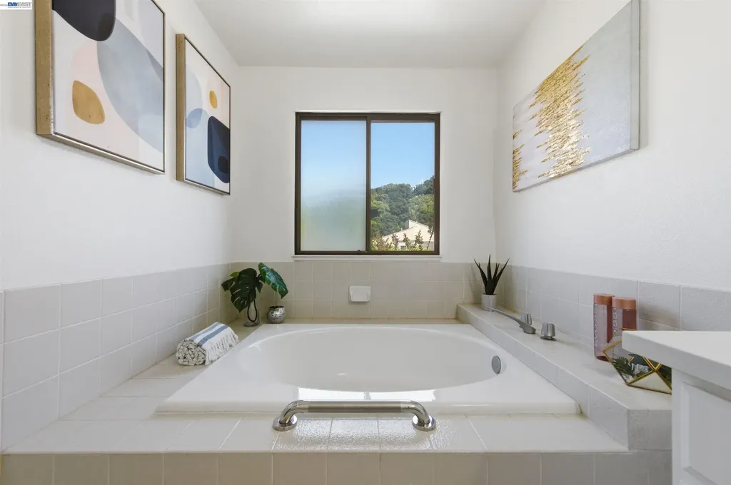 5311 San Simeon Place Castro Valley CA 94552