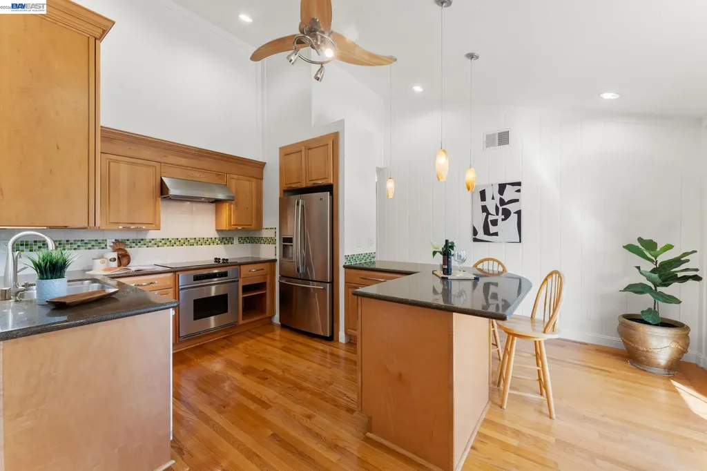 32317 Pegasus Court Union City CA 94587