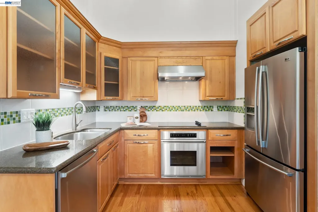 32317 Pegasus Court Union City CA 94587