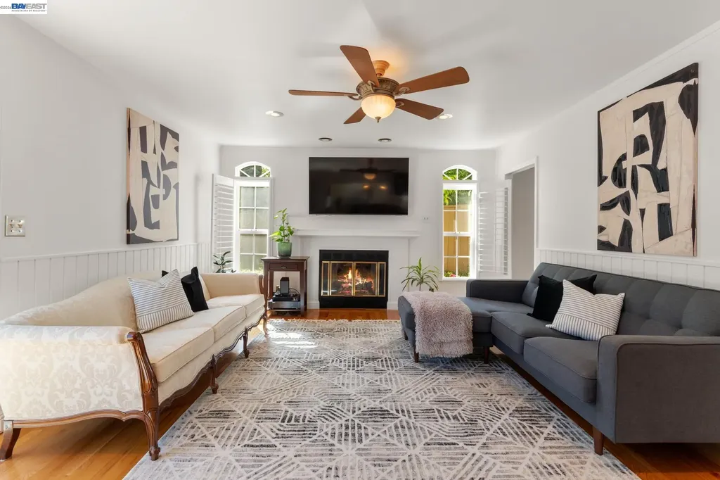 32317 Pegasus Court Union City CA 94587
