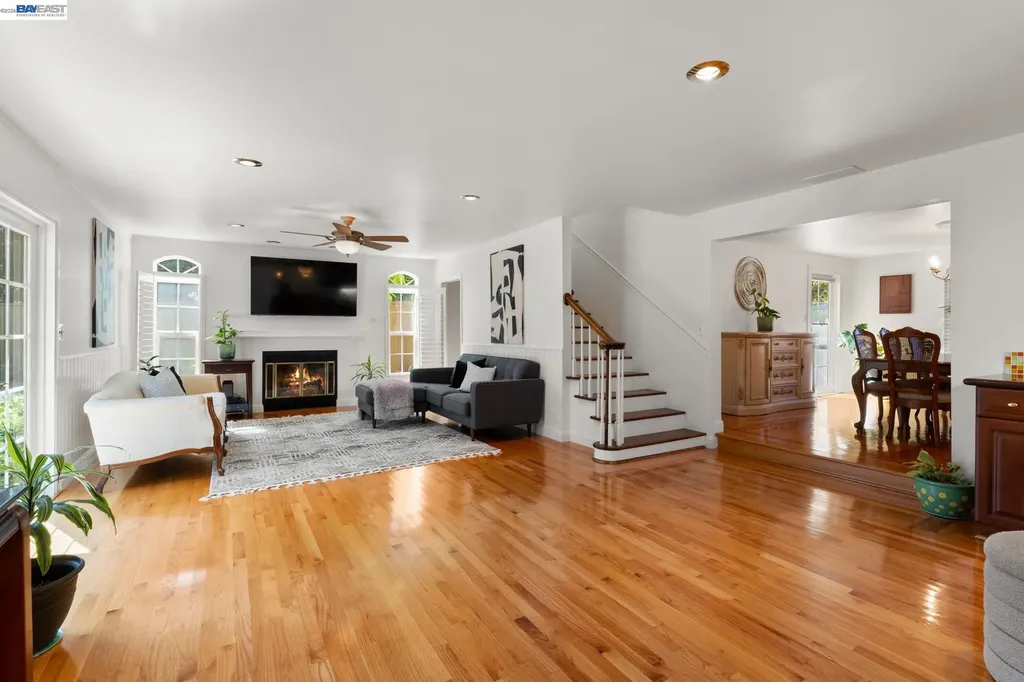 32317 Pegasus Court Union City CA 94587