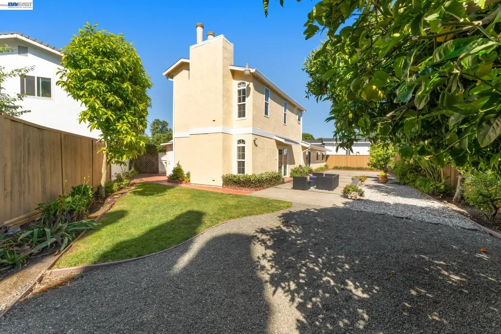 32317 Pegasus Court Union City CA 94587