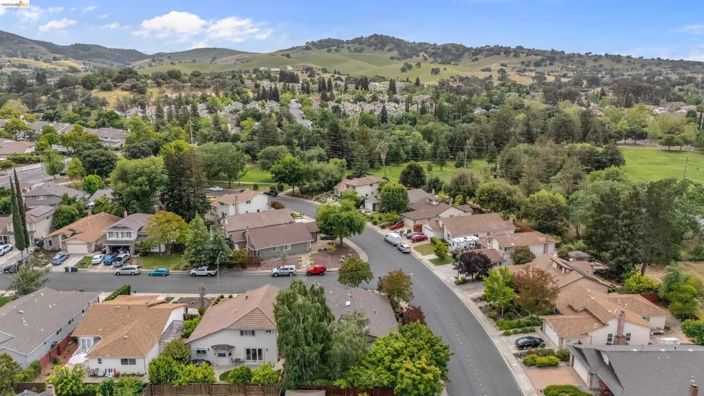 5001 Saint Garrett Court Concord CA 94521