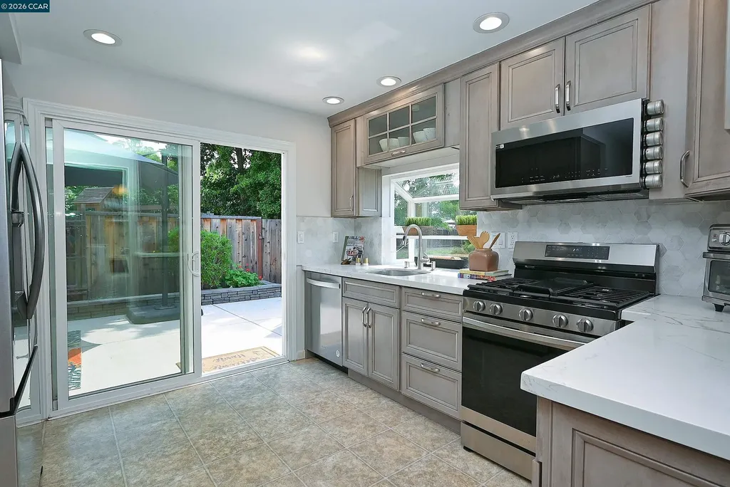 4284 Dubhe Court Concord CA 94521