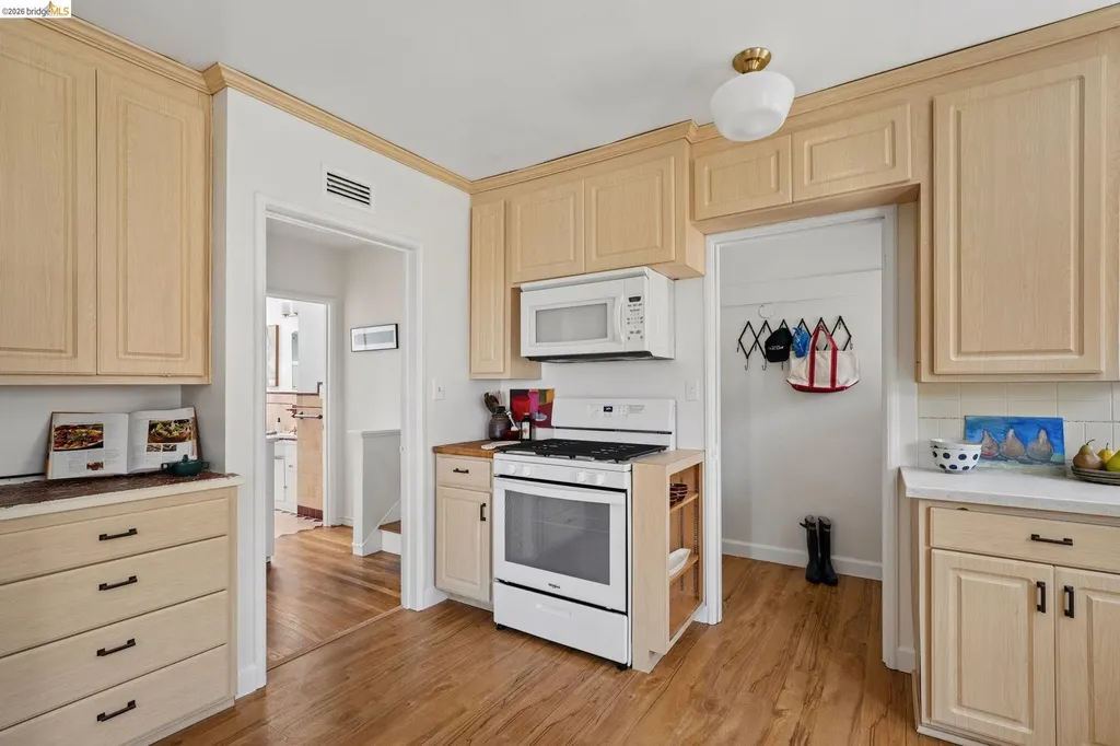 4282 Fruitvale Avenue Oakland CA 94602