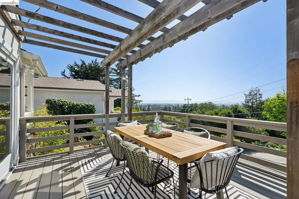 4282 Fruitvale Avenue Oakland CA 94602