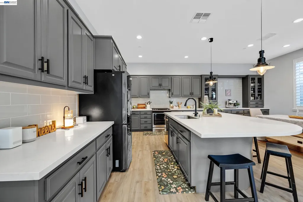 7126 Stags Leap Lane Dublin CA 94568