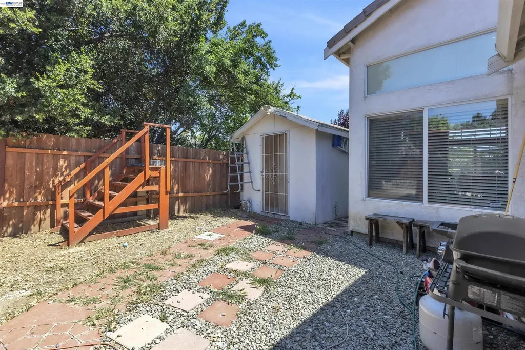 5059 Glenhollow Way Antioch CA 94531