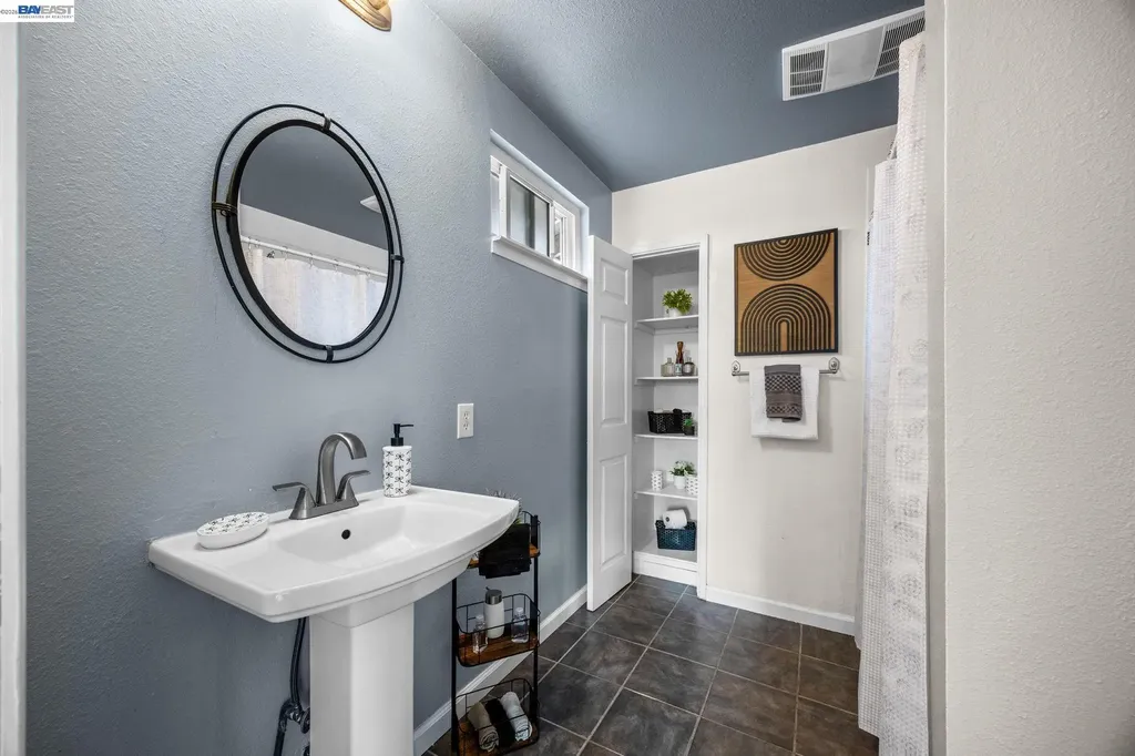 6435 Normandy Drive Newark CA 94560