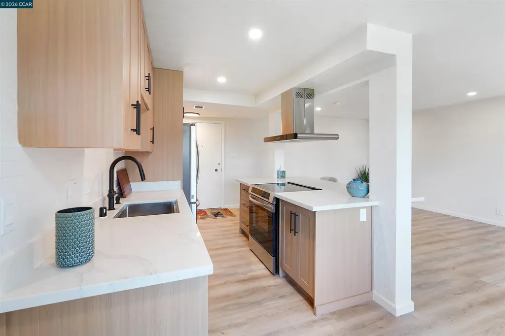 710 22nd Oakland CA 94606