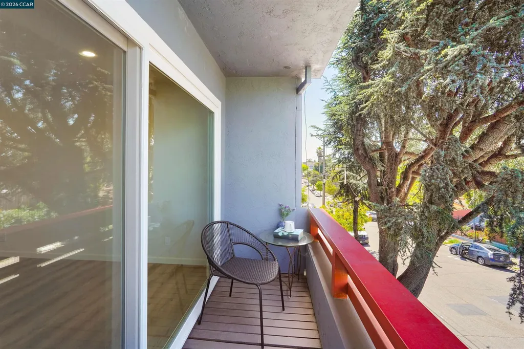 710 22nd Oakland CA 94606