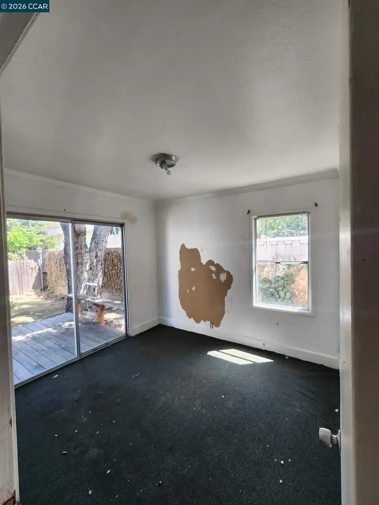 433 Gilger Avenue Martinez CA 94553