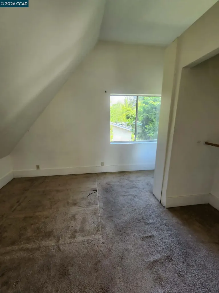 433 Gilger Avenue Martinez CA 94553