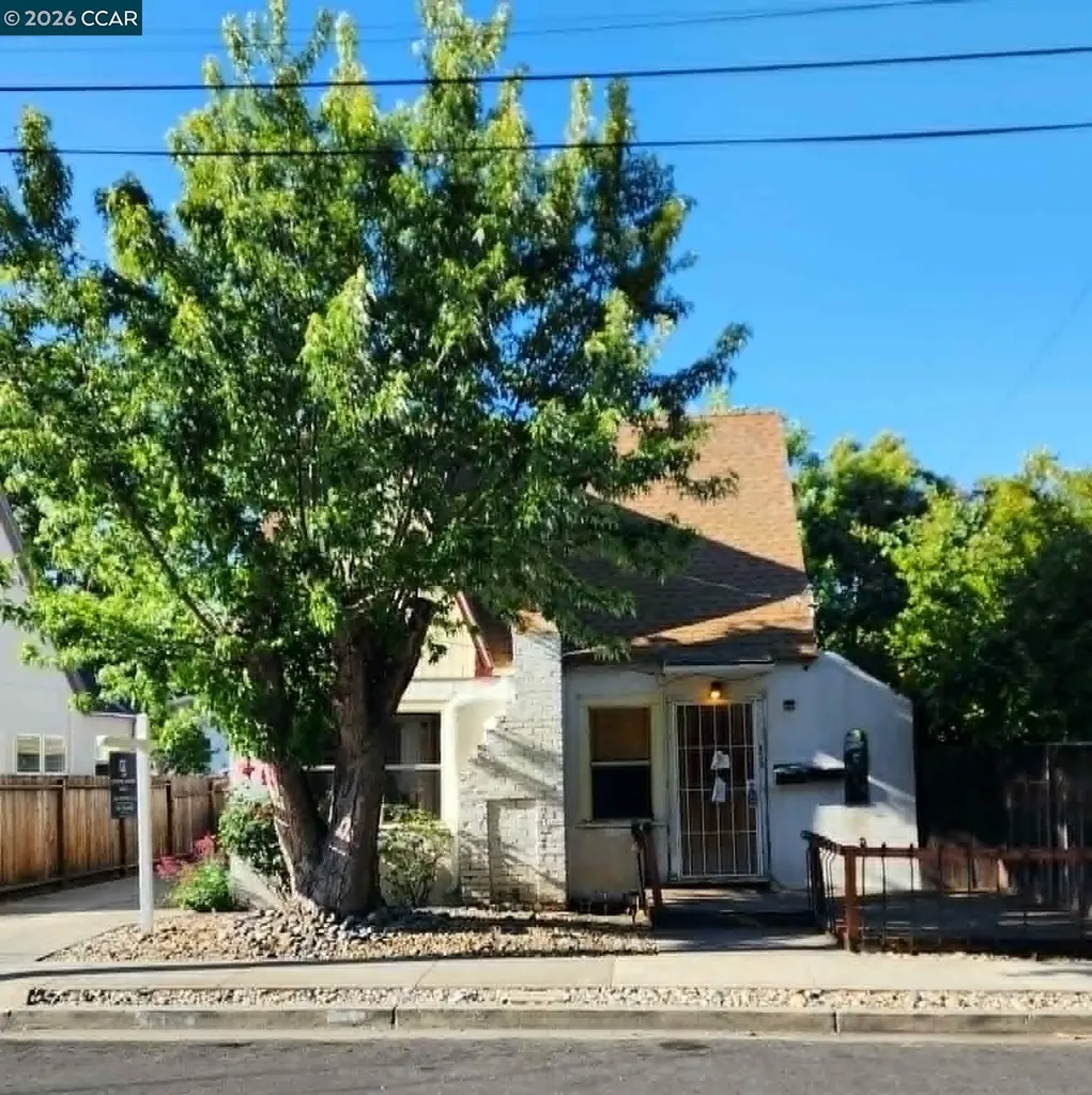 433 Gilger Avenue Martinez CA 94553