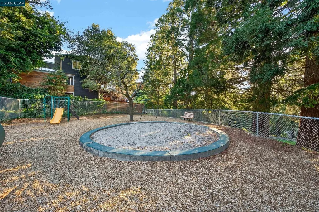 230 Fairlawn Drive Berkeley CA 94708