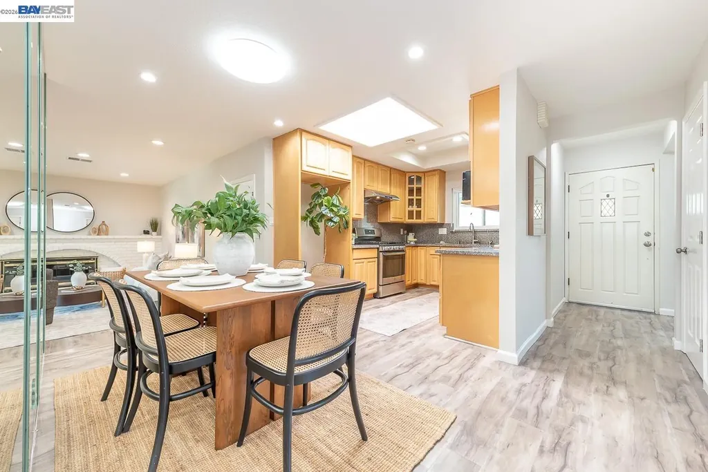 32432 Deborah Drive Union City CA 94587