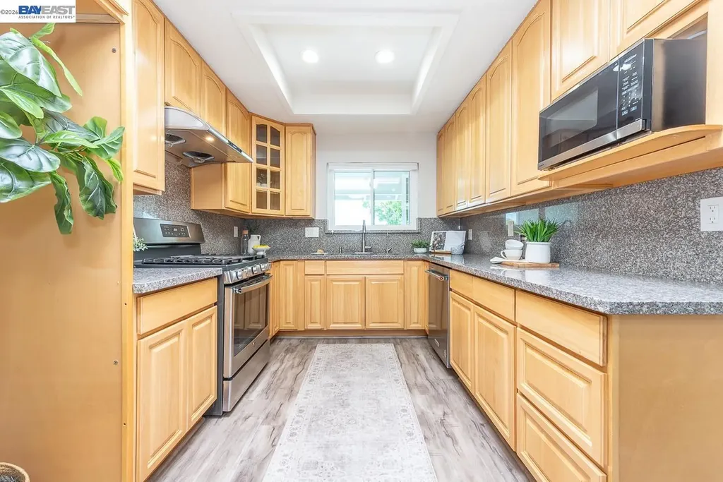 32432 Deborah Drive Union City CA 94587