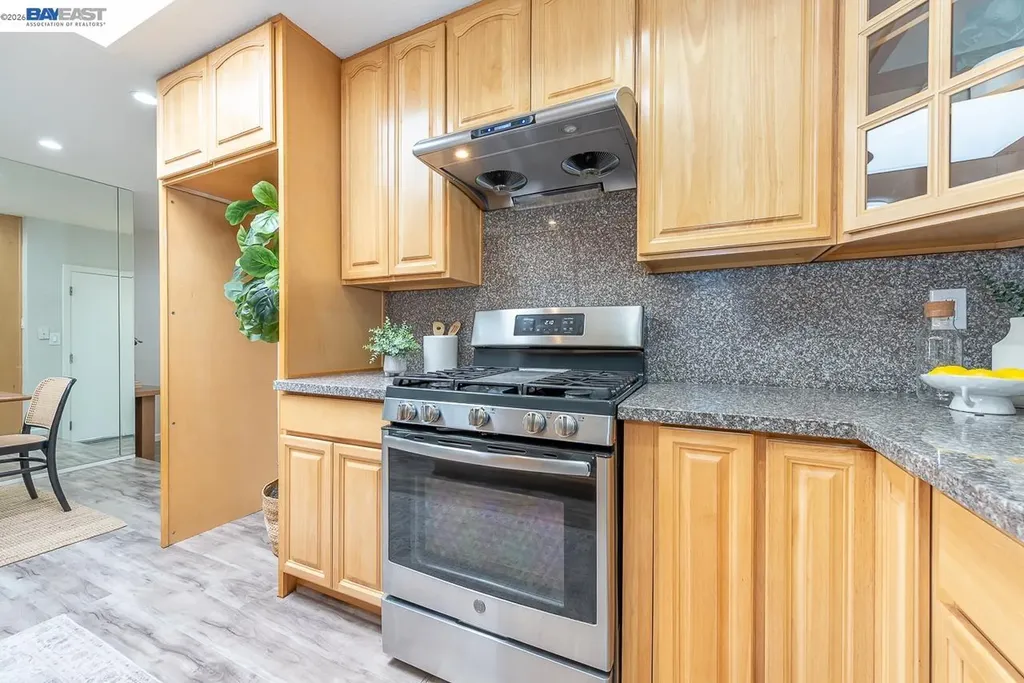 32432 Deborah Drive Union City CA 94587