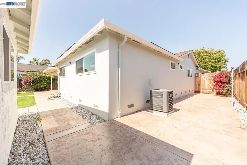 32432 Deborah Drive Union City CA 94587