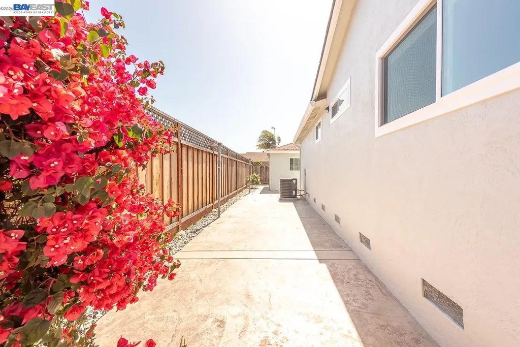 32432 Deborah Drive Union City CA 94587