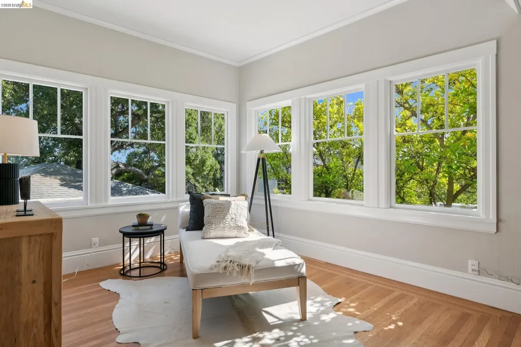 1021 Longridge Road Oakland CA 94610