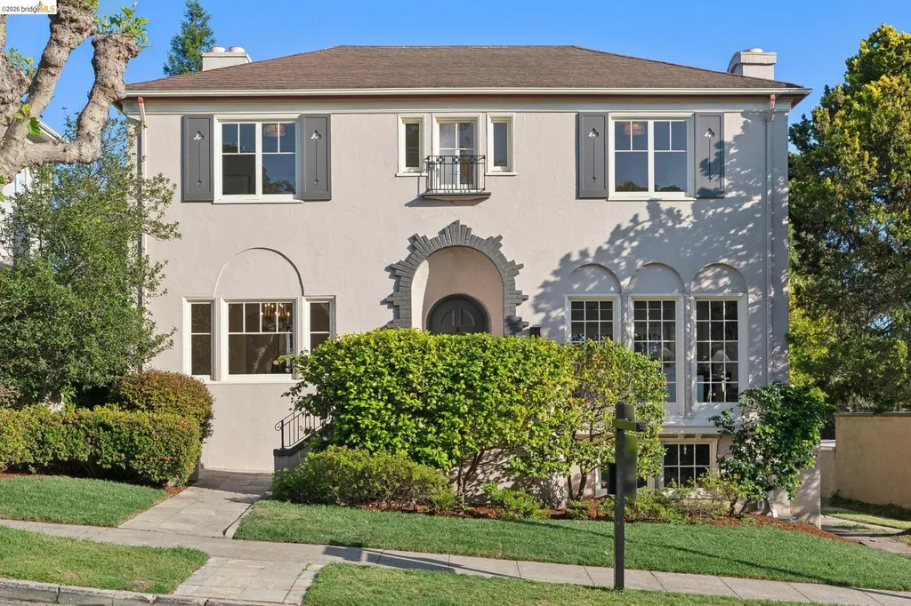 1021 Longridge Road Oakland CA 94610