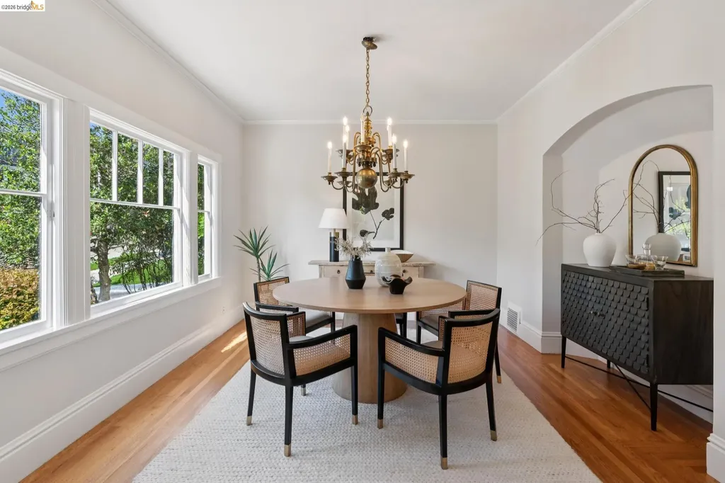 1021 Longridge Road Oakland CA 94610