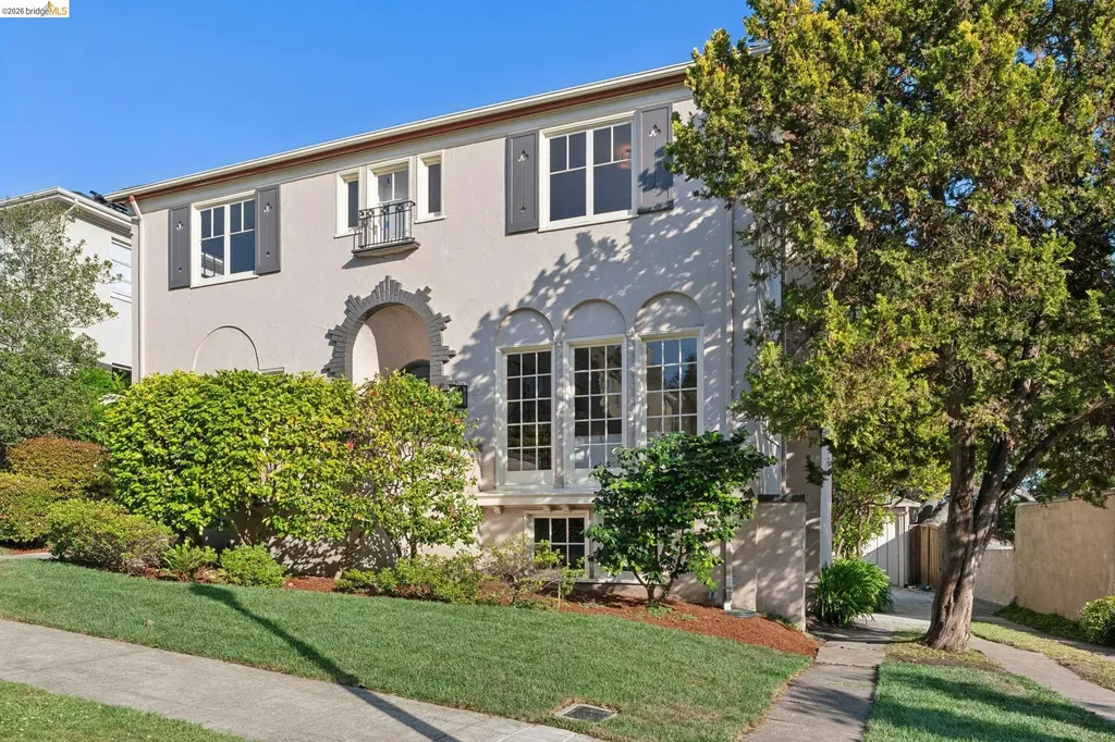 1021 Longridge Road Oakland CA 94610
